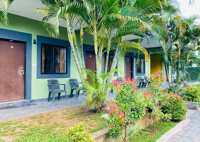 The Paramount Lodge