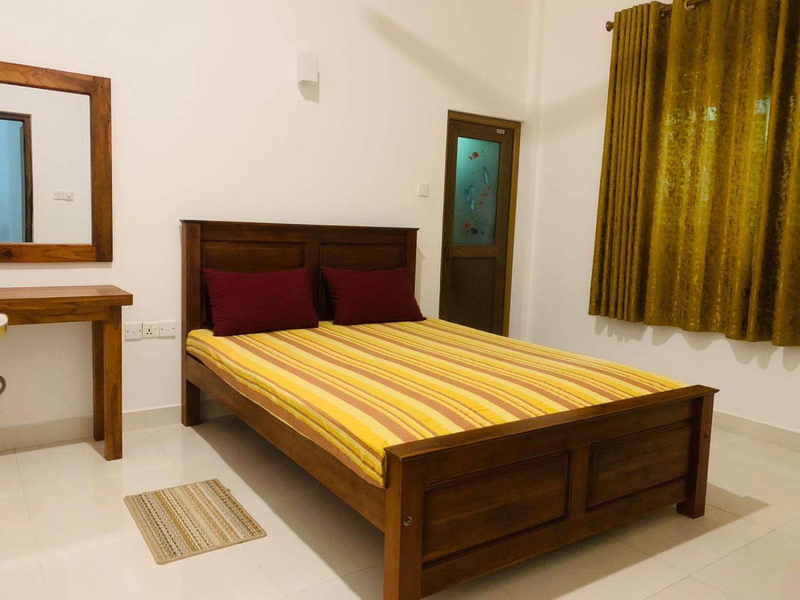 The Paramount Lodge *